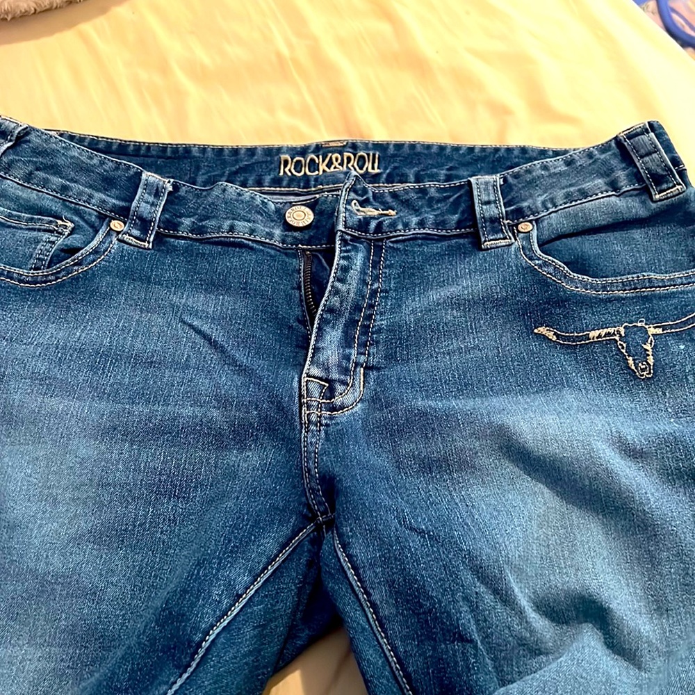 Rock and Roll Cowgirl Size 32 Boyfriend Skinny Jeans